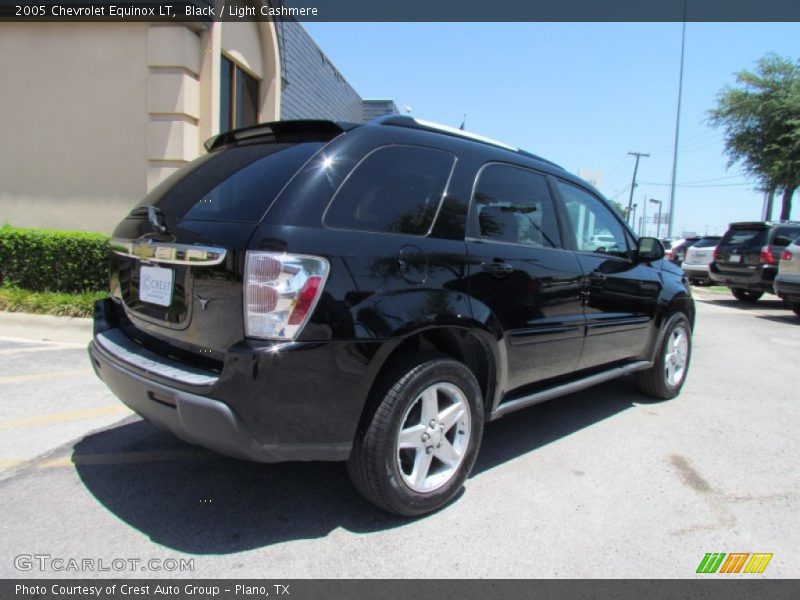 Black / Light Cashmere 2005 Chevrolet Equinox LT