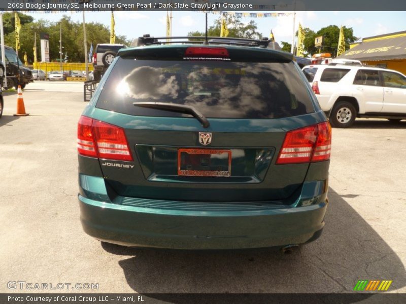 Melbourne Green Pearl / Dark Slate Gray/Light Graystone 2009 Dodge Journey SE