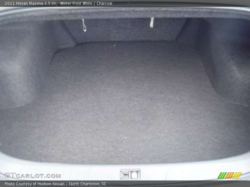 Winter Frost White / Charcoal 2011 Nissan Maxima 3.5 SV