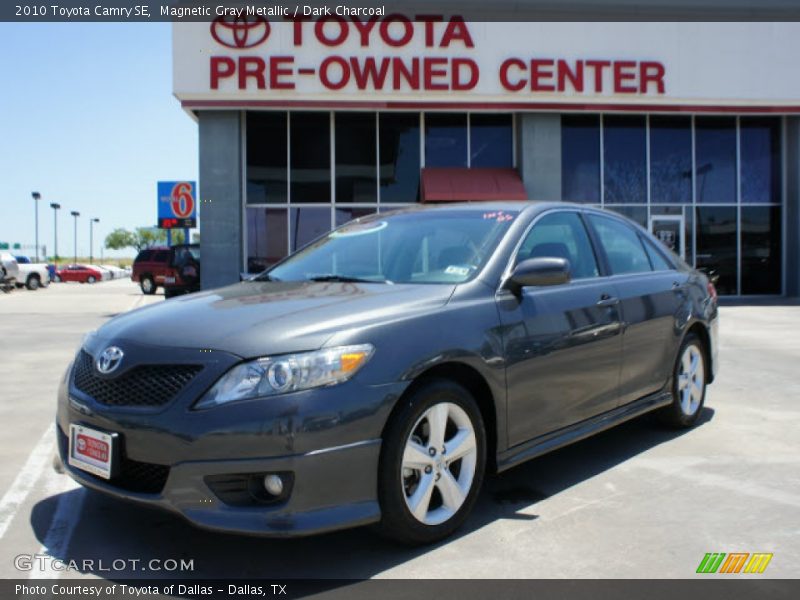 Magnetic Gray Metallic / Dark Charcoal 2010 Toyota Camry SE