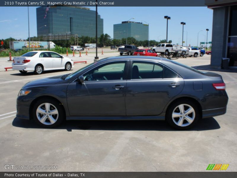 Magnetic Gray Metallic / Dark Charcoal 2010 Toyota Camry SE