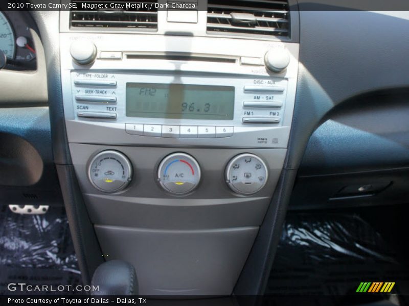 Magnetic Gray Metallic / Dark Charcoal 2010 Toyota Camry SE