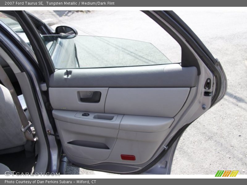 Tungsten Metallic / Medium/Dark Flint 2007 Ford Taurus SE
