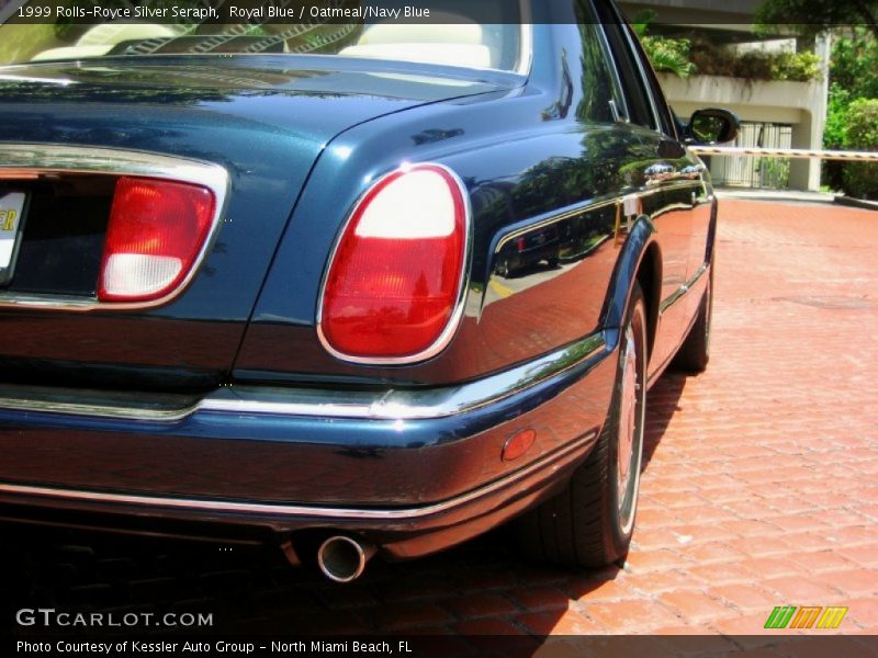 Royal Blue / Oatmeal/Navy Blue 1999 Rolls-Royce Silver Seraph