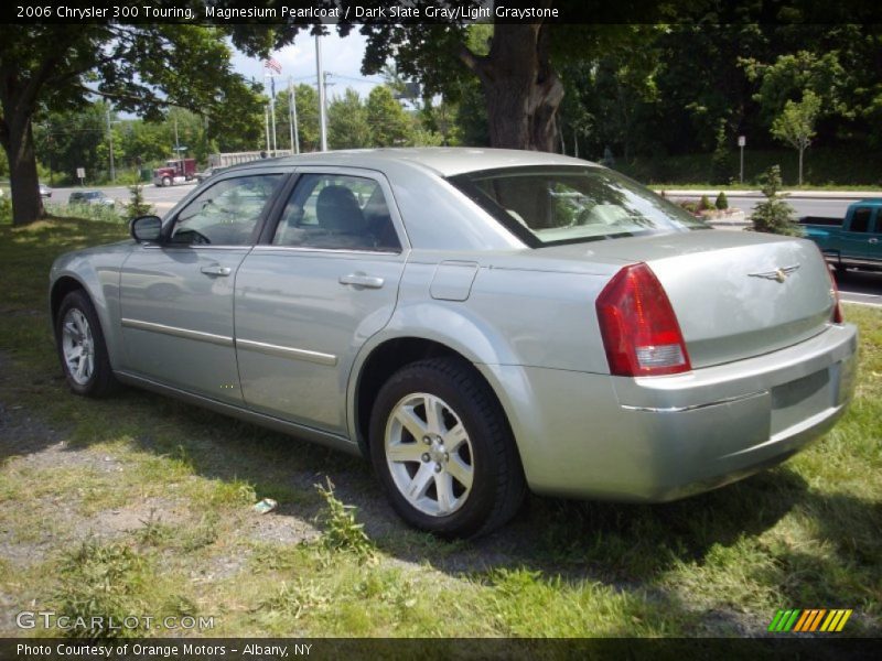 Magnesium Pearlcoat / Dark Slate Gray/Light Graystone 2006 Chrysler 300 Touring