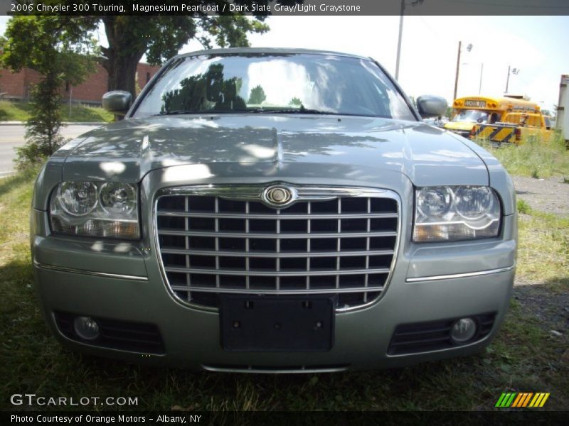 Magnesium Pearlcoat / Dark Slate Gray/Light Graystone 2006 Chrysler 300 Touring