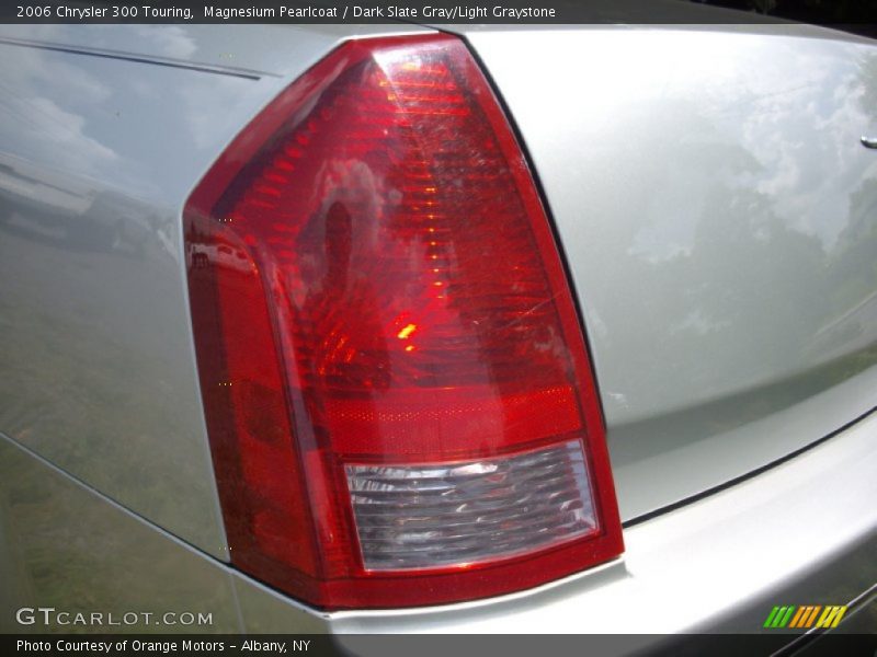 Magnesium Pearlcoat / Dark Slate Gray/Light Graystone 2006 Chrysler 300 Touring