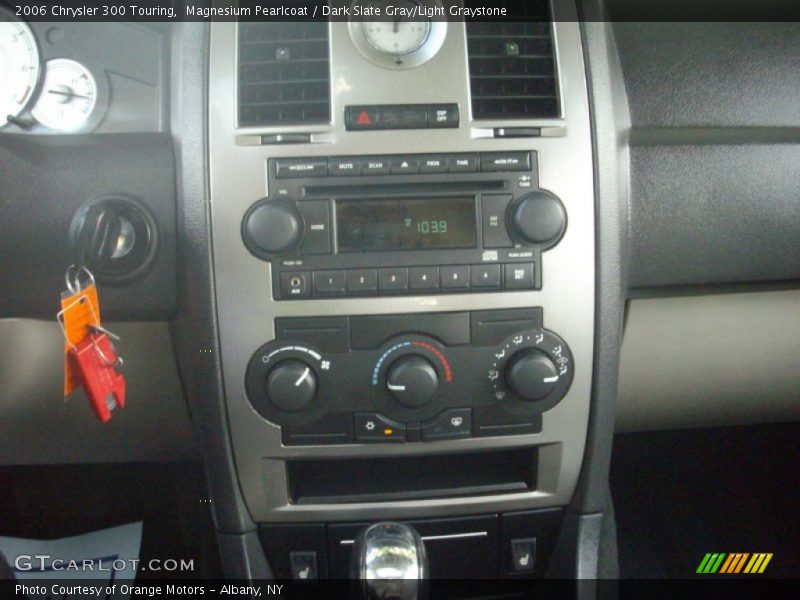 Magnesium Pearlcoat / Dark Slate Gray/Light Graystone 2006 Chrysler 300 Touring