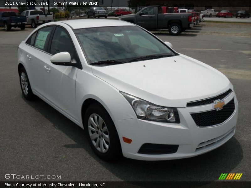Summit White / Jet Black 2011 Chevrolet Cruze LT