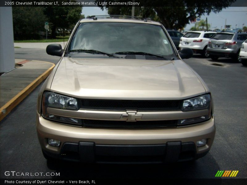 Sandstone Metallic / Light Cashmere/Ebony 2005 Chevrolet TrailBlazer LT