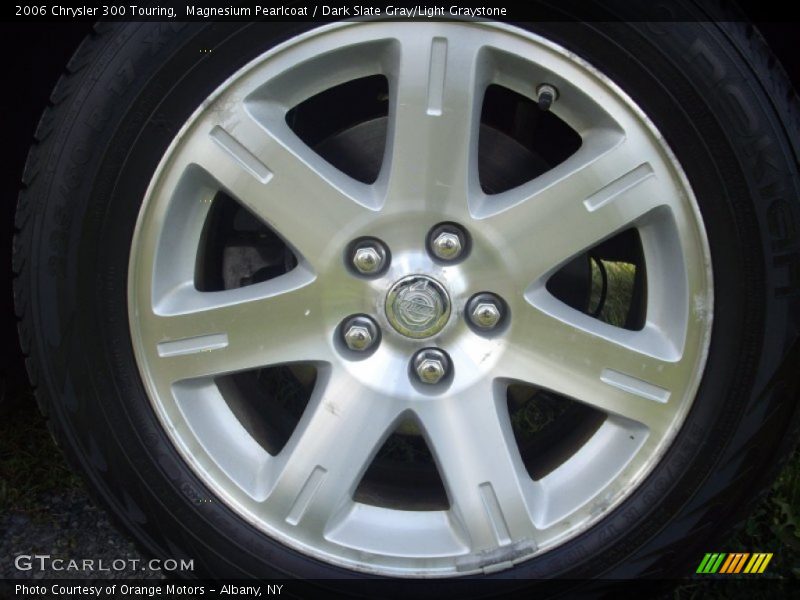 Magnesium Pearlcoat / Dark Slate Gray/Light Graystone 2006 Chrysler 300 Touring