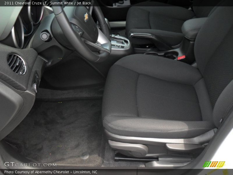 Summit White / Jet Black 2011 Chevrolet Cruze LT