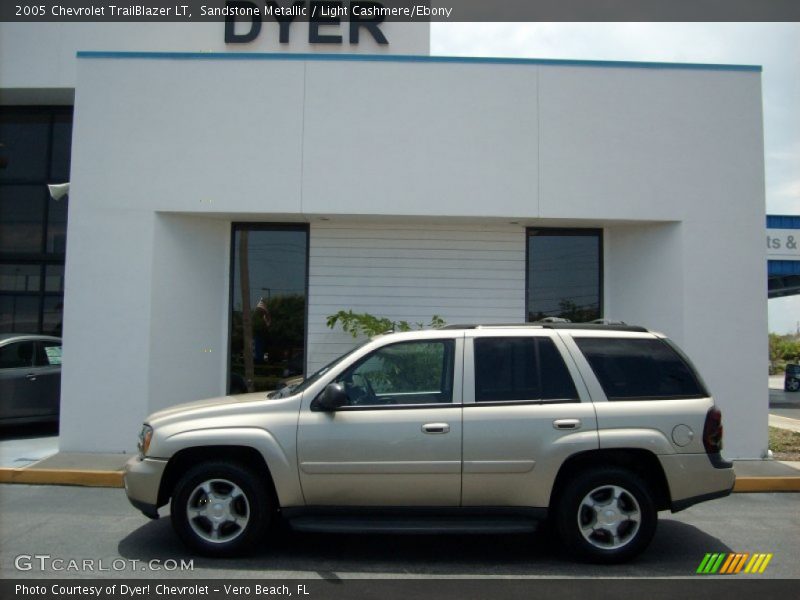 Sandstone Metallic / Light Cashmere/Ebony 2005 Chevrolet TrailBlazer LT