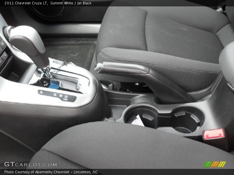 Summit White / Jet Black 2011 Chevrolet Cruze LT