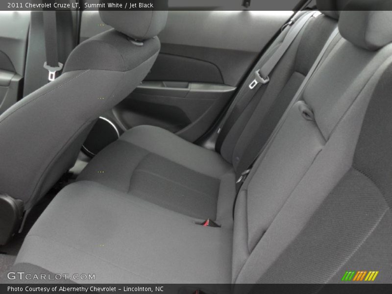 Summit White / Jet Black 2011 Chevrolet Cruze LT