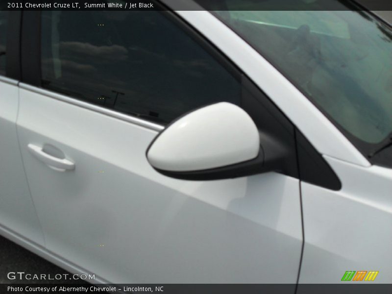 Summit White / Jet Black 2011 Chevrolet Cruze LT