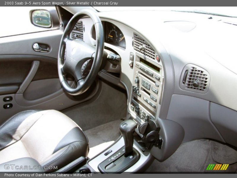 Dashboard of 2003 9-5 Aero Sport Wagon