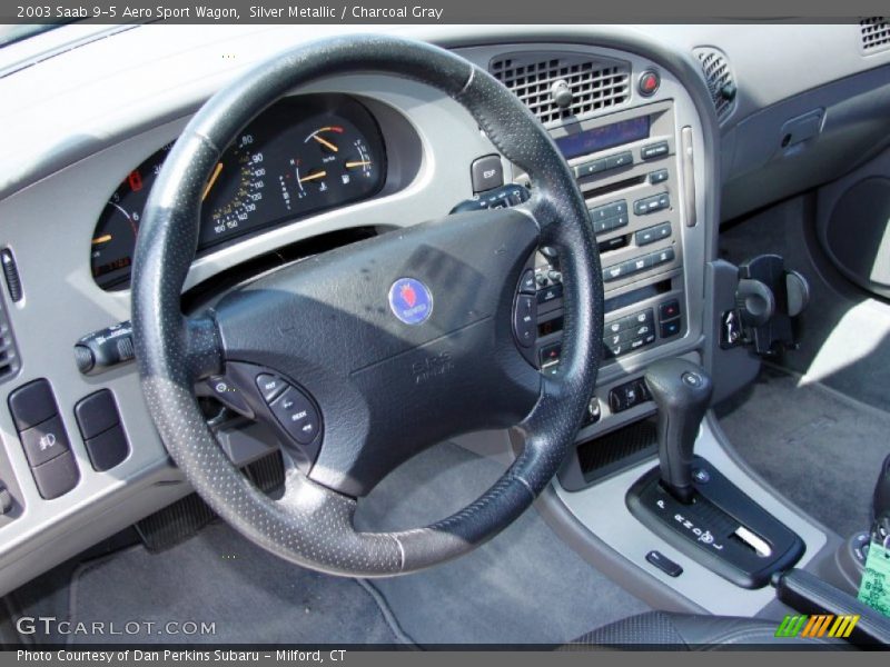 Dashboard of 2003 9-5 Aero Sport Wagon