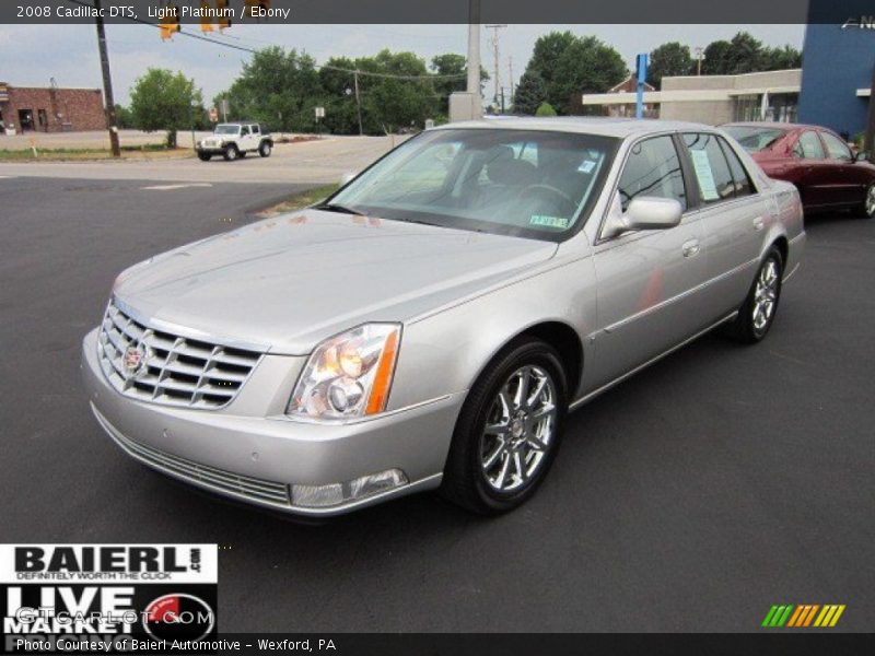 Light Platinum / Ebony 2008 Cadillac DTS