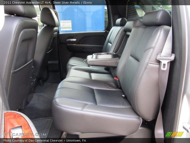 Sheer Silver Metallic / Ebony 2011 Chevrolet Avalanche LT 4x4