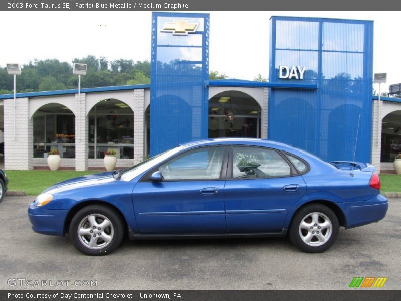 Patriot Blue Metallic / Medium Graphite 2003 Ford Taurus SE