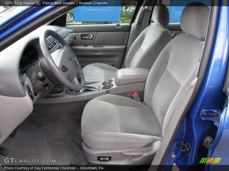  2003 Taurus SE Medium Graphite Interior