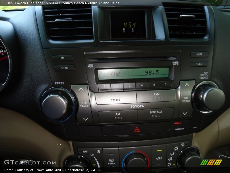 Sandy Beach Metallic / Sand Beige 2009 Toyota Highlander V6 4WD