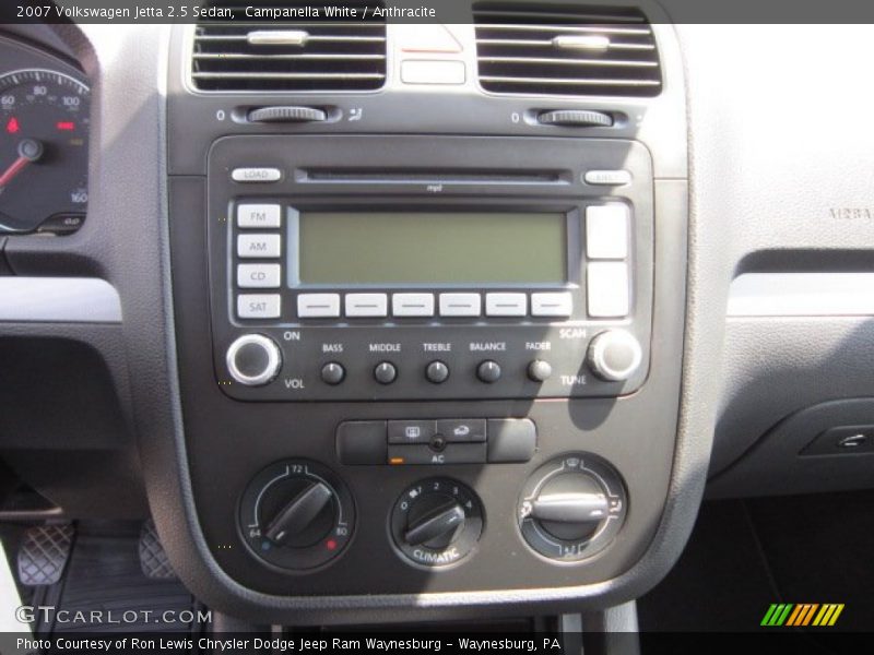 Campanella White / Anthracite 2007 Volkswagen Jetta 2.5 Sedan