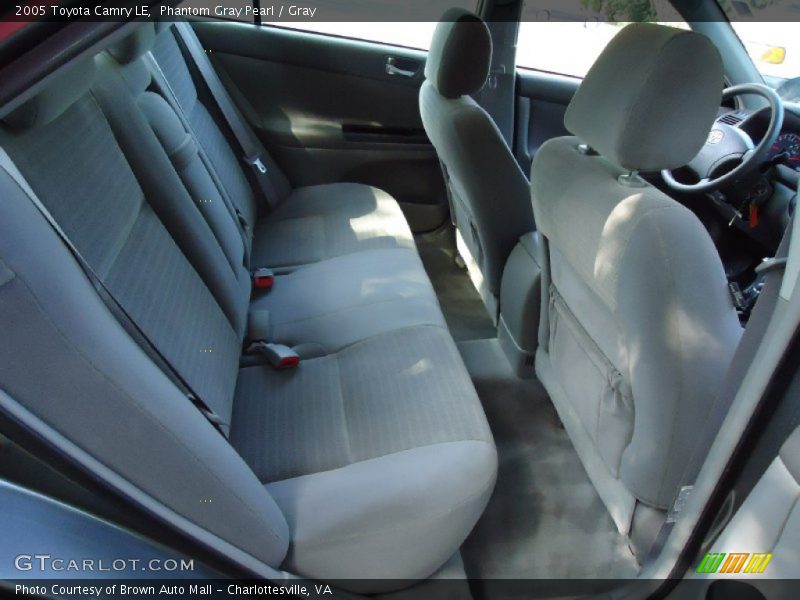 Phantom Gray Pearl / Gray 2005 Toyota Camry LE