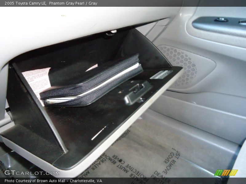 Phantom Gray Pearl / Gray 2005 Toyota Camry LE