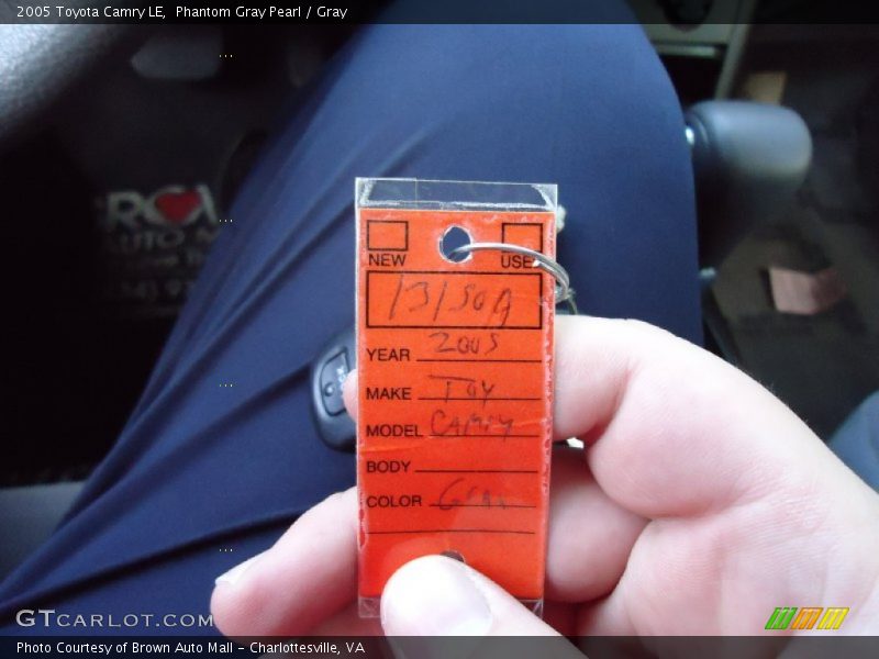 Phantom Gray Pearl / Gray 2005 Toyota Camry LE