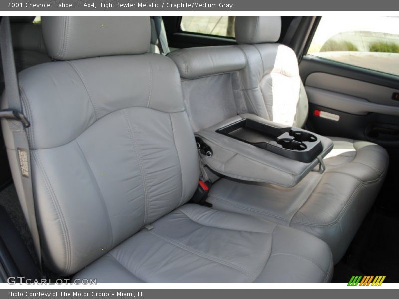 Light Pewter Metallic / Graphite/Medium Gray 2001 Chevrolet Tahoe LT 4x4