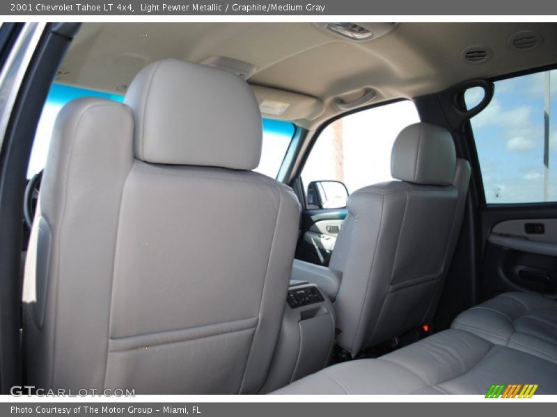 Light Pewter Metallic / Graphite/Medium Gray 2001 Chevrolet Tahoe LT 4x4