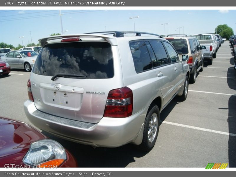 Millenium Silver Metallic / Ash Gray 2007 Toyota Highlander V6 4WD