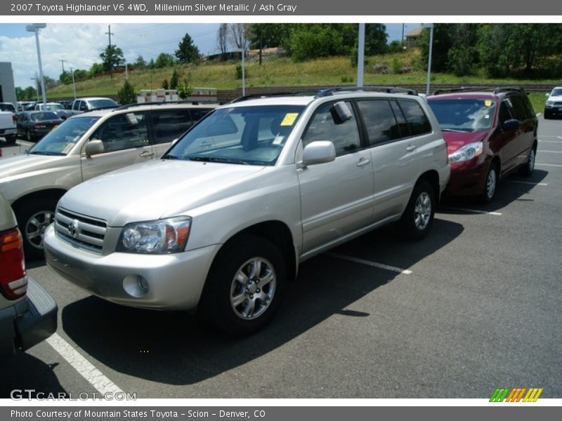 Millenium Silver Metallic / Ash Gray 2007 Toyota Highlander V6 4WD