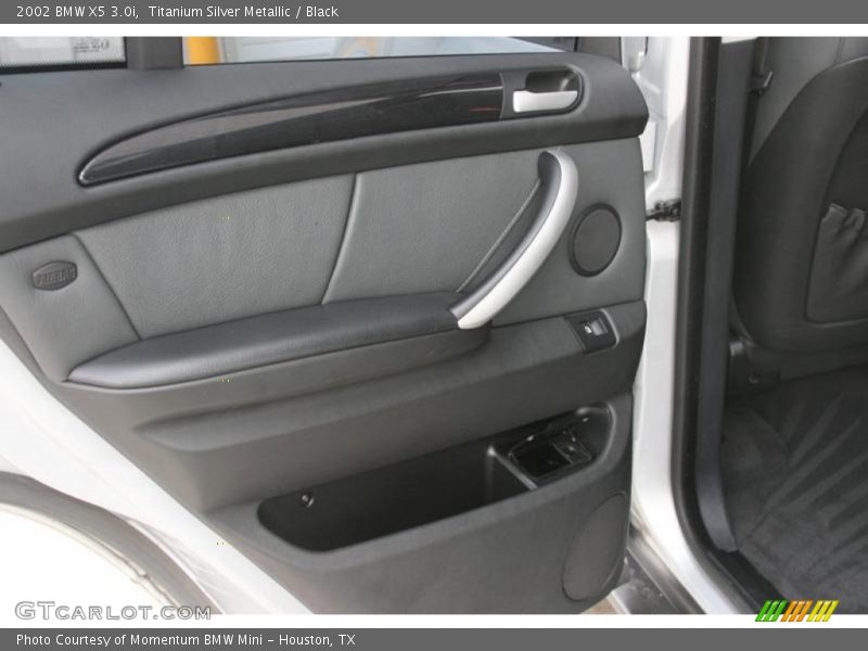Titanium Silver Metallic / Black 2002 BMW X5 3.0i