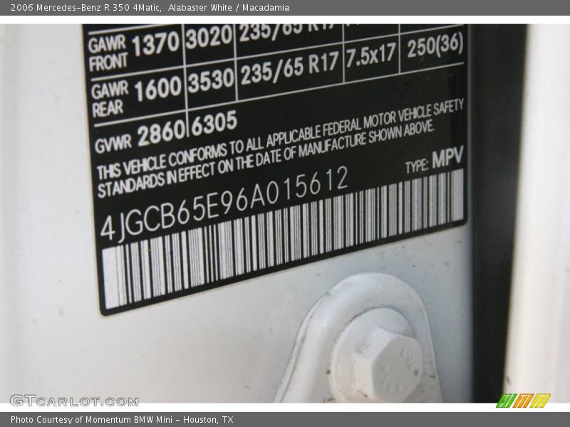 Alabaster White / Macadamia 2006 Mercedes-Benz R 350 4Matic