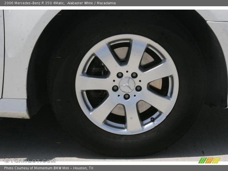 Alabaster White / Macadamia 2006 Mercedes-Benz R 350 4Matic