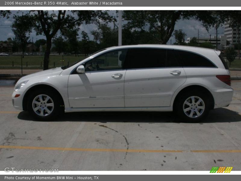 Alabaster White / Macadamia 2006 Mercedes-Benz R 350 4Matic