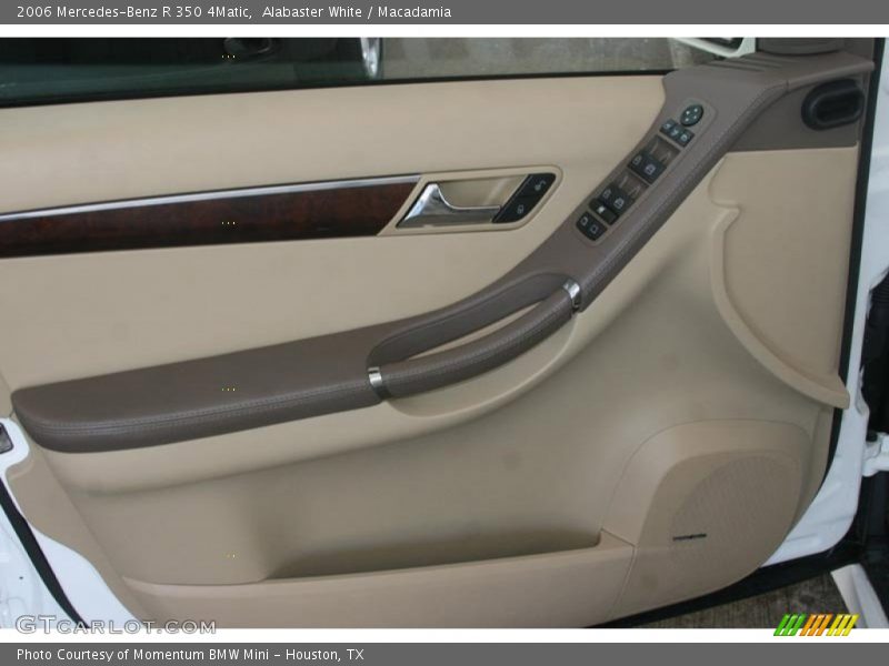 Alabaster White / Macadamia 2006 Mercedes-Benz R 350 4Matic