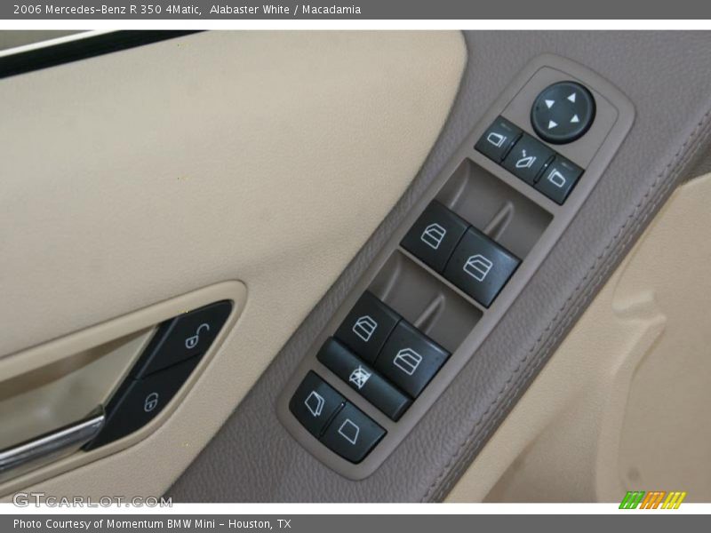 Alabaster White / Macadamia 2006 Mercedes-Benz R 350 4Matic