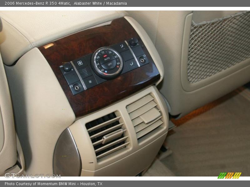 Alabaster White / Macadamia 2006 Mercedes-Benz R 350 4Matic