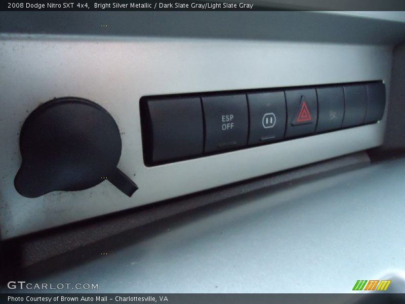 Bright Silver Metallic / Dark Slate Gray/Light Slate Gray 2008 Dodge Nitro SXT 4x4