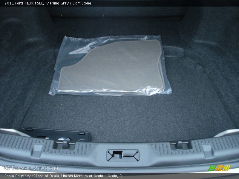 Sterling Grey / Light Stone 2011 Ford Taurus SEL