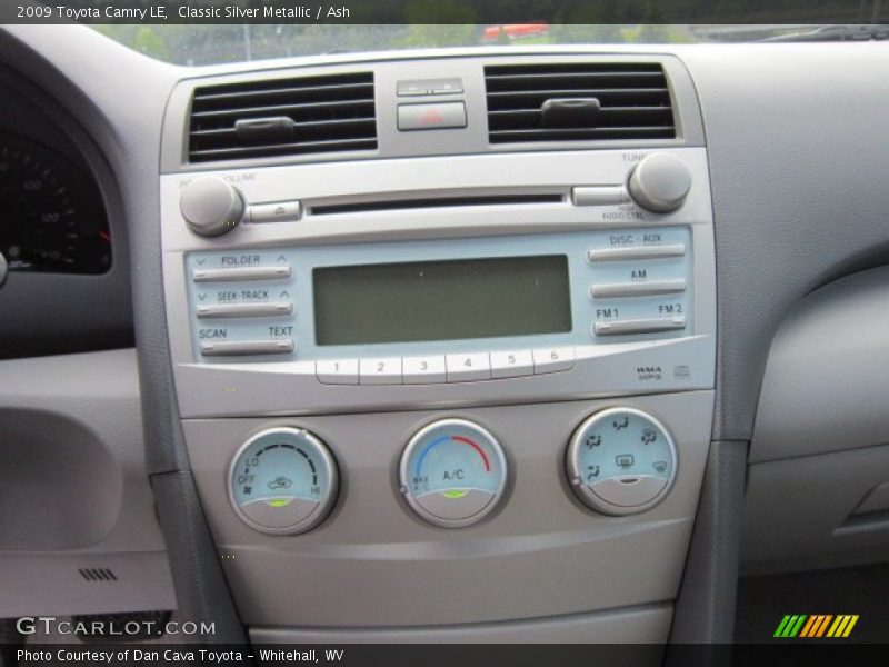 Classic Silver Metallic / Ash 2009 Toyota Camry LE