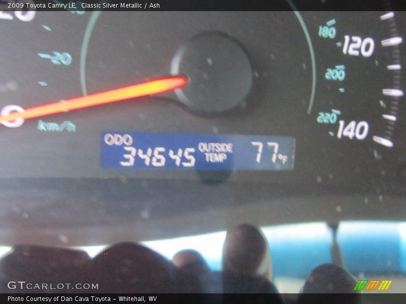 Classic Silver Metallic / Ash 2009 Toyota Camry LE