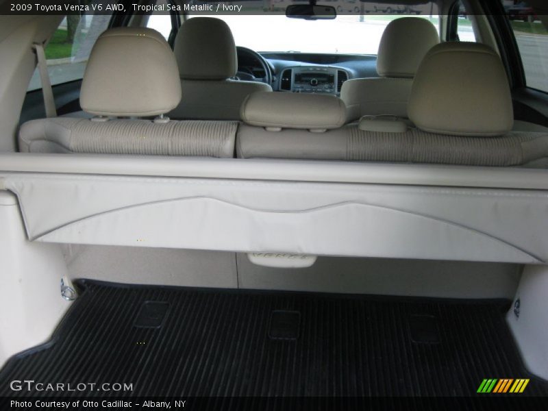 Tropical Sea Metallic / Ivory 2009 Toyota Venza V6 AWD
