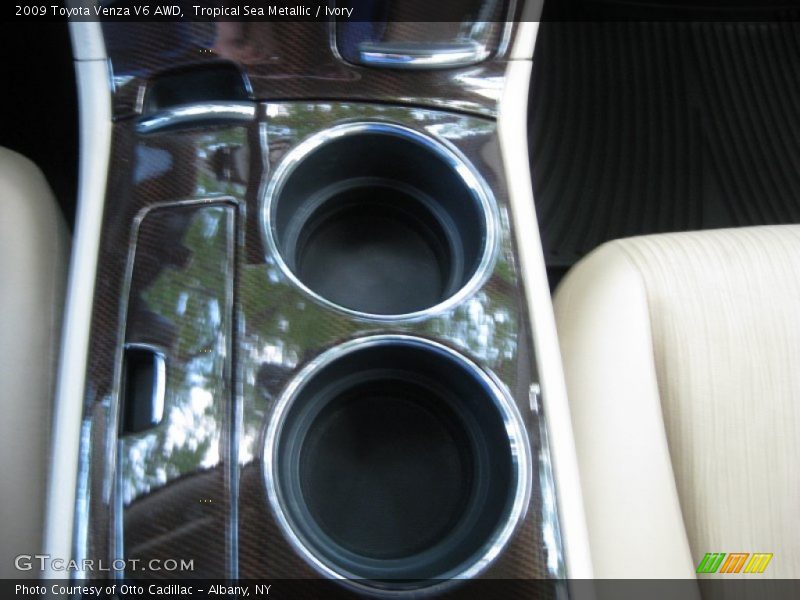 Tropical Sea Metallic / Ivory 2009 Toyota Venza V6 AWD