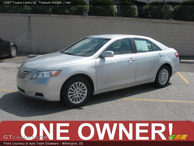 Titanium Metallic / Ash 2007 Toyota Camry LE
