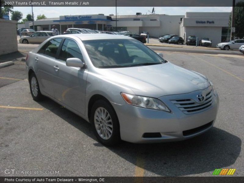 Titanium Metallic / Ash 2007 Toyota Camry LE